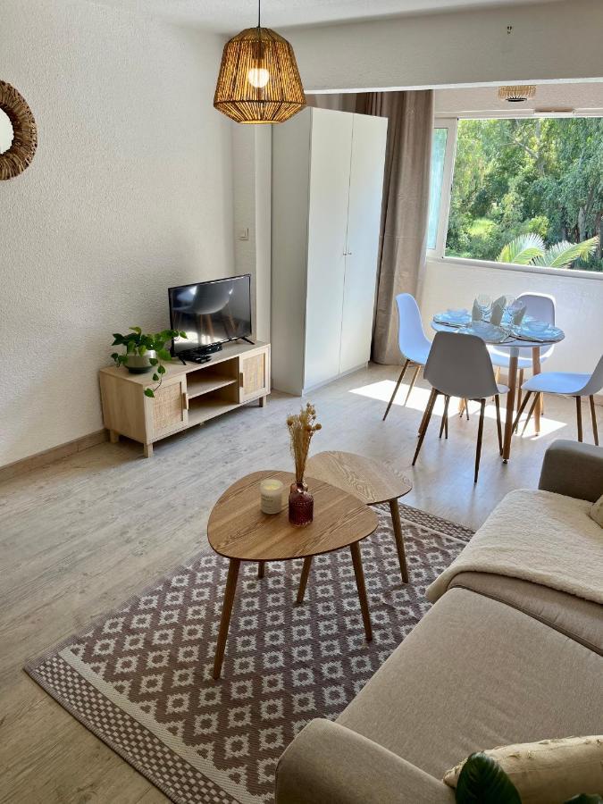 Joli Studio A 2 Minutes A Pied De La Plage Calvi  Exteriér fotografie
